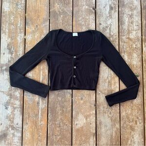 Wilfred Cropped Henley